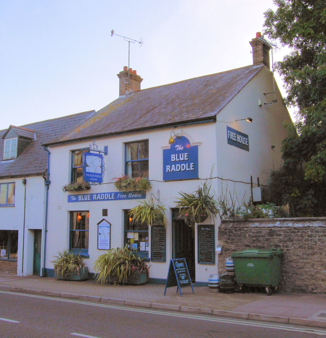 The Blue Raddle Pub, Dorchester